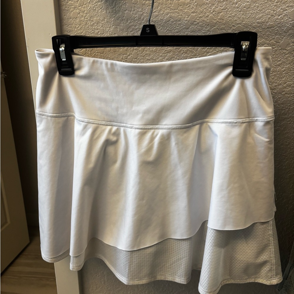 Athleta White Circle Skirt with Mesh Underlayer